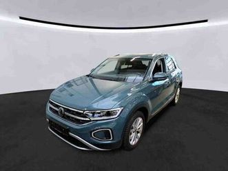 volkswagen t-roc style,dsg,ahk,navi,led,acc,kam.
