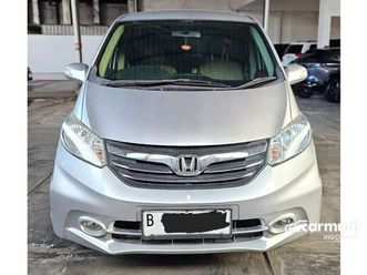2013 honda freed 1.5 e mpv psd at matic pintu otomatis ac double blower siap pakai good condition