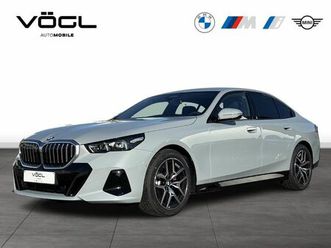 bmw 520d limousine m sportpaket head-up hk hifi dab