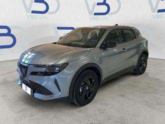 alfa romeo junior elettrica intensa 156cv del 2025 usata a settala