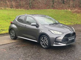 toyota yaris design hatchback's 1.5 vvt-h design e-cvt euro 6 (start/stop) 5dr