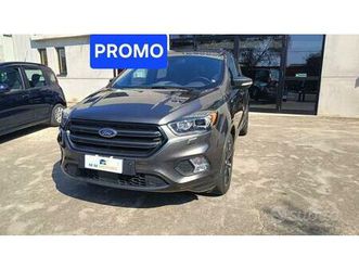 ford kuga 1.5 tdci 120 cv s&s 2wd pow. st-line