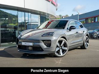 porsche macan pano/ahk/bose/matrix-led/adaptive luftfede