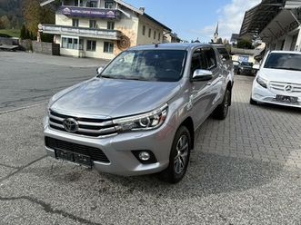 toyota hilux double cab invincible 4x4 aut.