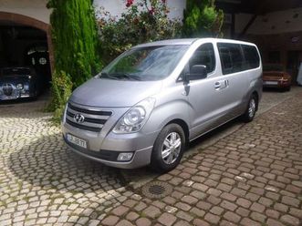 hyundai h-1 starex 8 sitzer, ahk, scheckheft durchgehend