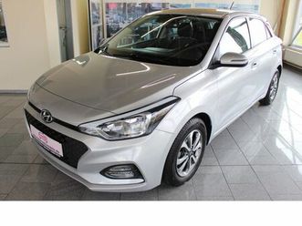 hyundai i20 active, sitzheizung,spurhalteassistent,nur 1