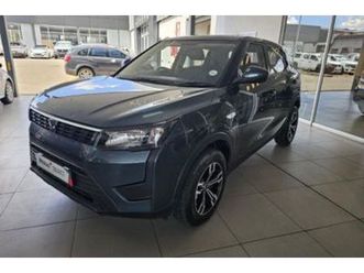 2024 mahindra xuv 300 1.2t se | w4