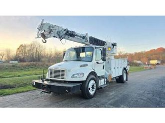 2017 freightliner business class m2 106 53k mi & altec dm47b-tr digger