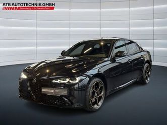 alfa romeo giulia intensa, at8 q4,navi, pdc,totwinkel,matri