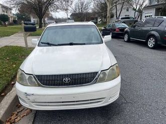 2002 toyota avalon xl