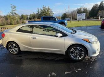 2015 kia forte koup ex * manual transmission * back up camera *