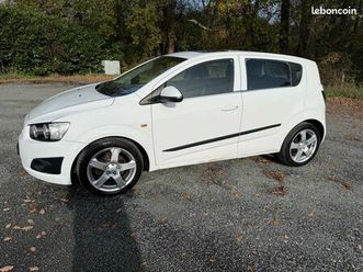 chevrolet aveo 1.3 95 cv 2012 toit ouvrant