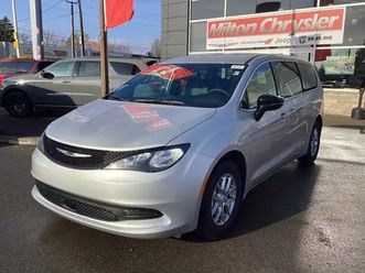 2026 chrysler voyager lx