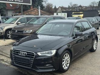 audi a3 1.4 tfsi attraction sportback /// navi xenon tempomat ül-fűt multi-bőr-kor tol-rad digit klma német