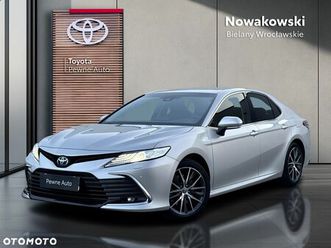 toyota camry 2.5 hybrid executive cvt