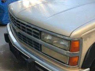 93' chevy 2500 4x4 surbaban 7.4 v8, auto od