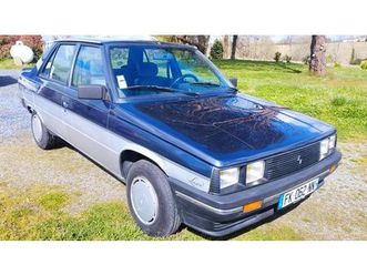 1986 renault 9 bleu foncé manuel, 5 vitesses conduite à g...