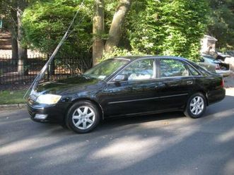 2000 toyota avalon xls