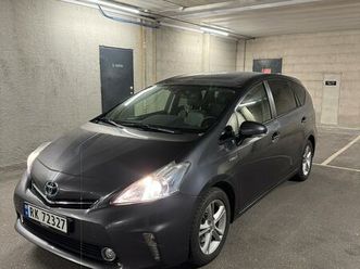 1,8 vvt-i hybrid premium