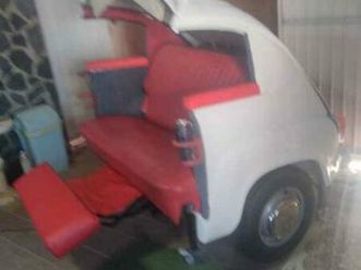 seat 600 - sofá mini bar revistero