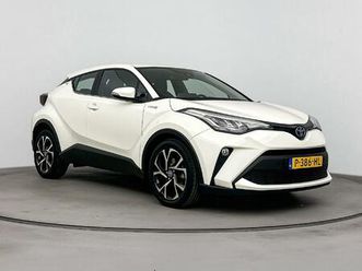 toyota c-hr 1.8 hybrid dynamic | navigatie | apple carplay / android auto | keyless | adaptive cruise | clima | parkeersensoren voor/achter | camera | 18 inch