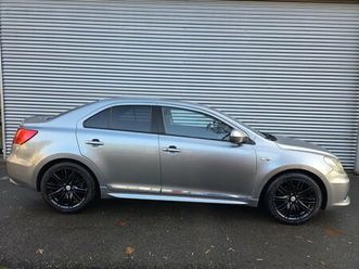 suzuki kizashi 2.4 sport automaat/ awd/ trekhaak/ schuif/kanteldak
