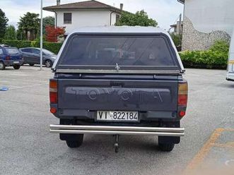 hilux 2.5 double cab ln 65