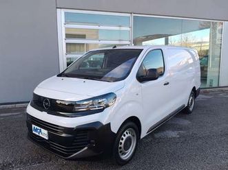 vivaro 2.0 diesel 145cv pl-sl-tn l furgone 5.30 m