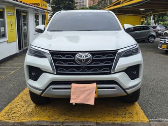 toyota fortuner 2.4 srv diesel at 2023