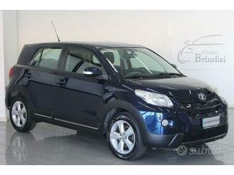 toyota - urban cruiser - cruiser 1.4 d-4d awd sol