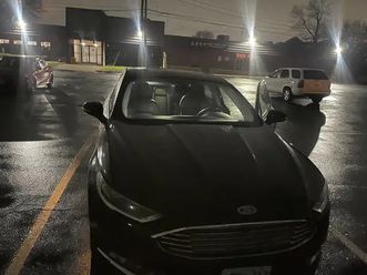 2017 ford fusion awd se with safety