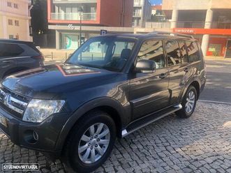 mitsubishi pajero 3.2 di-d instyle navi at