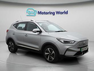 2022 (72) - 130kw trophy ev 51kwh 5dr auto