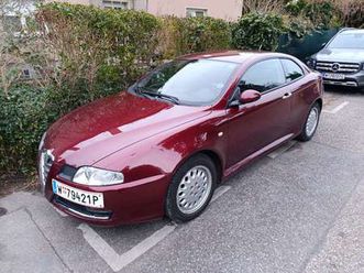 alfa-romeo-gt-1-8-tspark