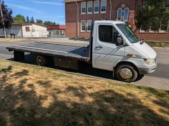 2006 dodge sprinter 3500 (t1n) with 16ft flatbed -