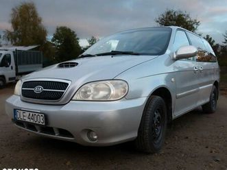 kia carnival