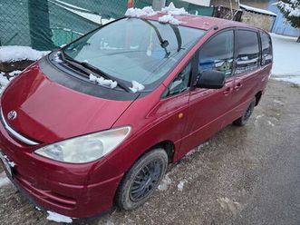 toyota previa 8 miest