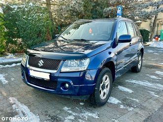 suzuki grand vitara 2.0