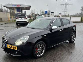 2.0 jtdm 16v turismo