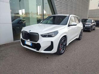 bmw ix1 xdrive 30 msport del 2024 usata a modena