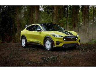 mustang mach-e 99 kwh awd gt rally extended range