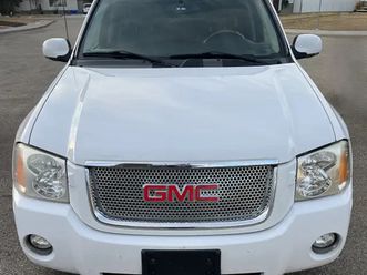 2007 gmc envoy denali