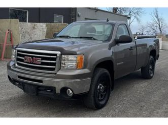 2013 gmc sierra 1500wt - only 141563kms!!!