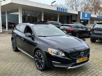 volvo v60 2.5 t5 awd 5 cilinder! schuifdak keyless — volvo — marktplaats