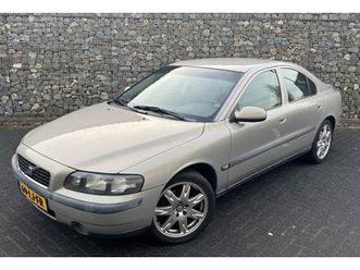 volvo s60 - 2.4 zeer netjes 2e eigenaar airco trekhaak