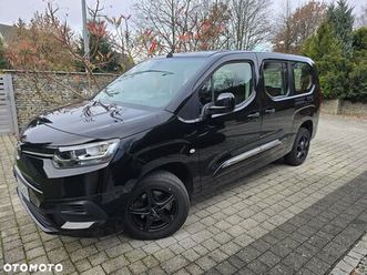 toyota proace city verso long 1.5 d-4d business