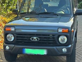 lada niva urban4x4, mike sanders, klima, ahk, alu