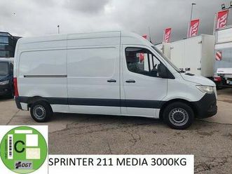 sprinter furgón 211cdi medio t.e. td