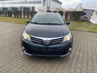 toyota avensis kombi edition*navi*rfk*xenon*wenig km!!