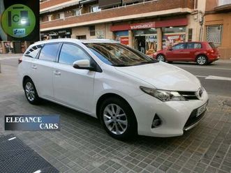 toyota auris touring sports 130 active